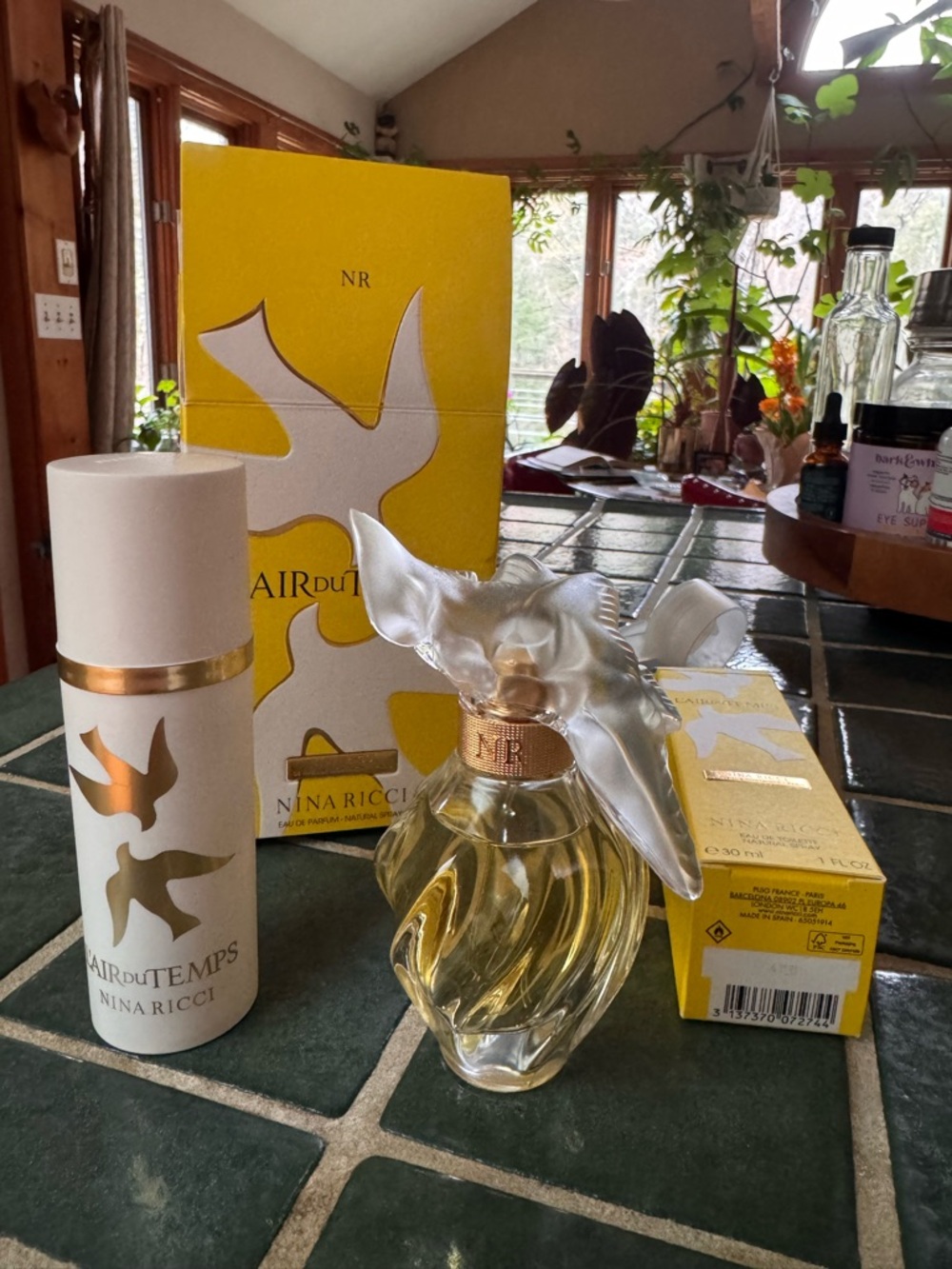 Nina Ricci L'Air du Temps Fragrance Set - NIB eau de toilette and eau de parfum - Picture 2 of 2